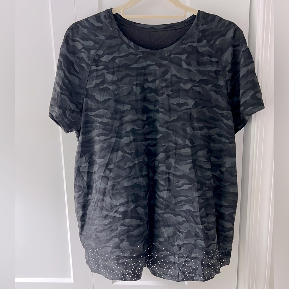 Lululemon Workout Top